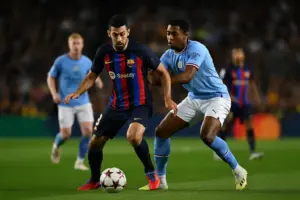 Le Manchester City propose à Barcelone le transfert d'un défenseur